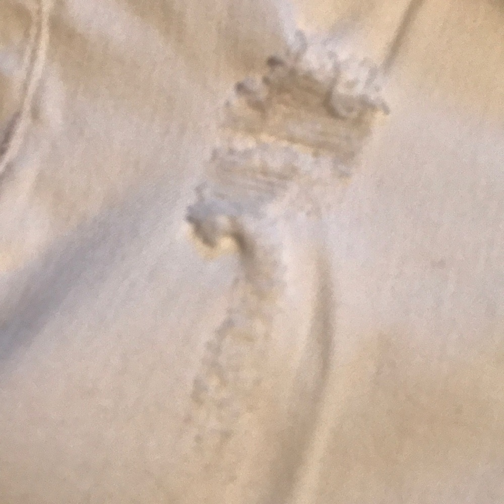 Refuge White Ripped Jeans - Picture 2 of 3